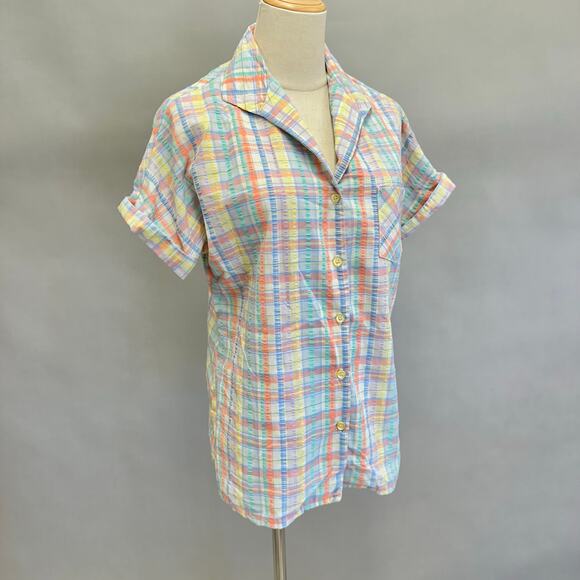 Vintage 80s plaid pastel seersucker roll short sleeve button up top small/medium - Picture 4 of 13
